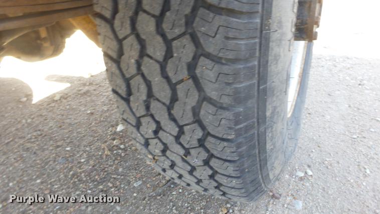 image for item DC0705 1994 Ford F350 Crew Cab pickup truck