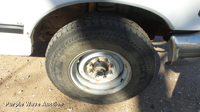 image for item DC0705 1994 Ford F350 Crew Cab pickup truck