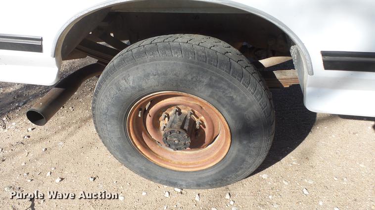 image for item DC0705 1994 Ford F350 Crew Cab pickup truck