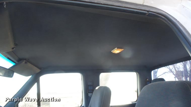 image for item DC0705 1994 Ford F350 Crew Cab pickup truck