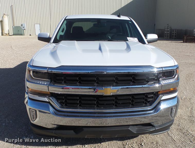 image for item DC1986 2016 Chevrolet Silverado 1500 Crew Cab pickup truck