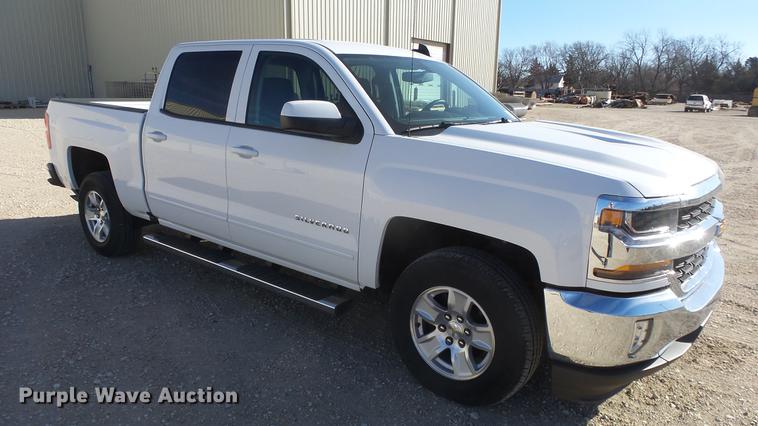 image for item DC1986 2016 Chevrolet Silverado 1500 Crew Cab pickup truck