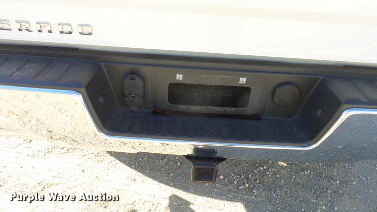 image for item DC1986 2016 Chevrolet Silverado 1500 Crew Cab pickup truck