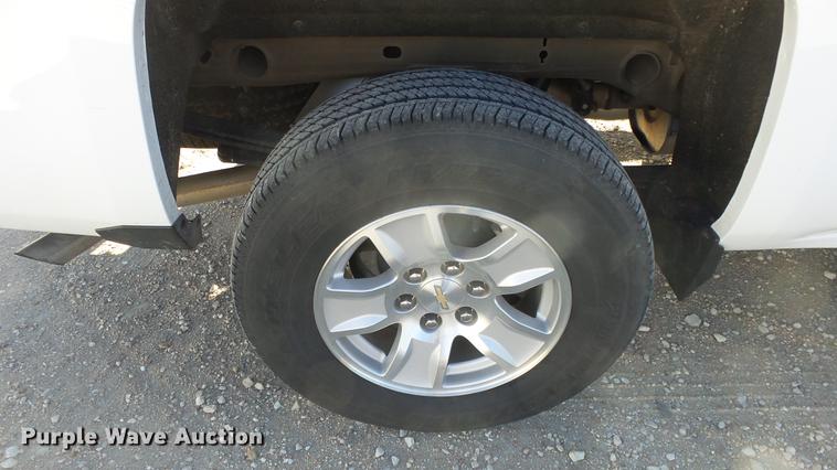 image for item DC1986 2016 Chevrolet Silverado 1500 Crew Cab pickup truck