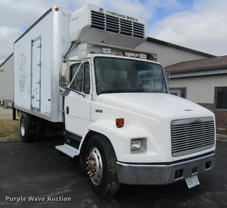 image for item DC4424 2001 Freightliner FL60 refrigerated van truck