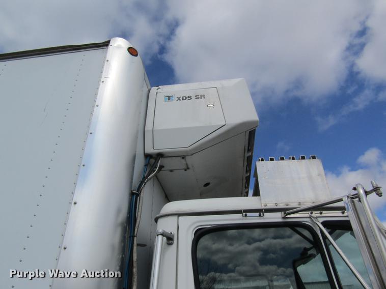 image for item DC4424 2001 Freightliner FL60 refrigerated van truck