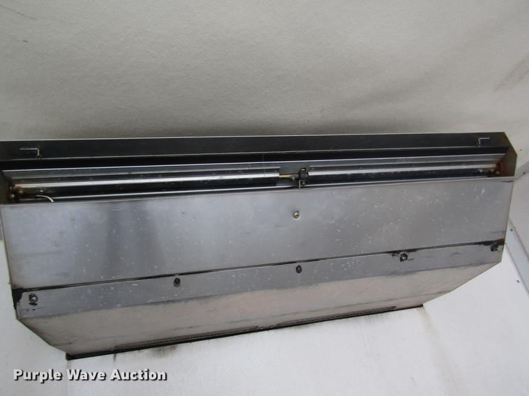 image for item DC4424 2001 Freightliner FL60 refrigerated van truck