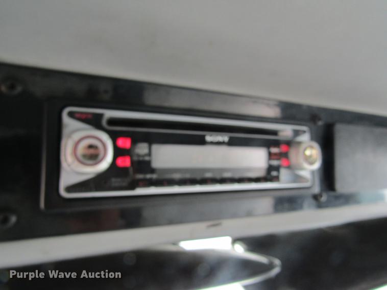 image for item DC4424 2001 Freightliner FL60 refrigerated van truck