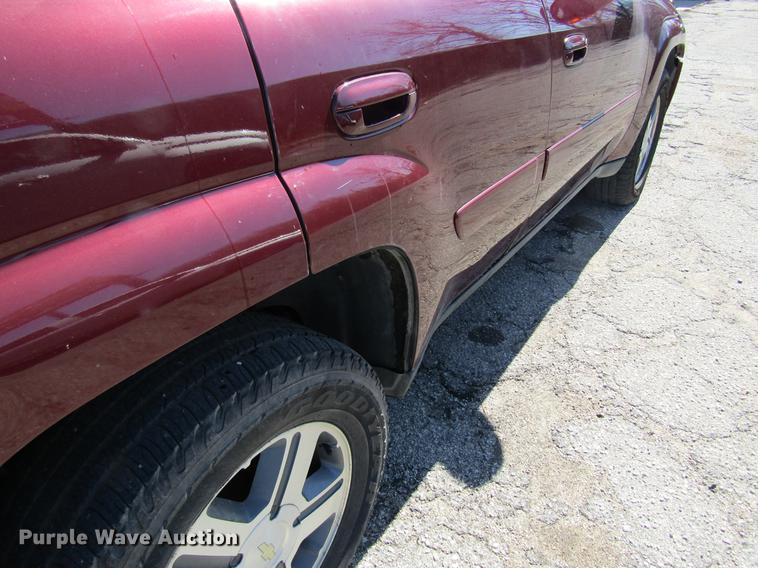image for item DC4449 2005 Chevrolet TrailBlazer SUV