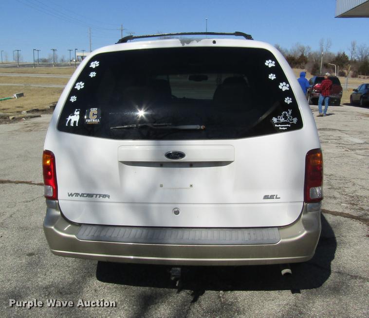 image for item DC4450 2001 Ford Windstar van