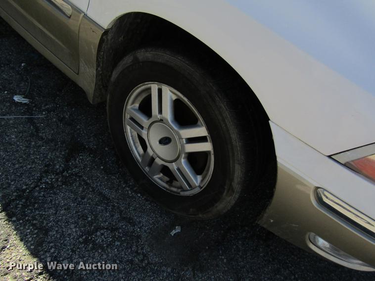 image for item DC4450 2001 Ford Windstar van