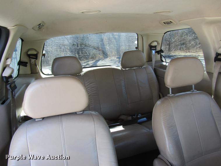 image for item DC4450 2001 Ford Windstar van