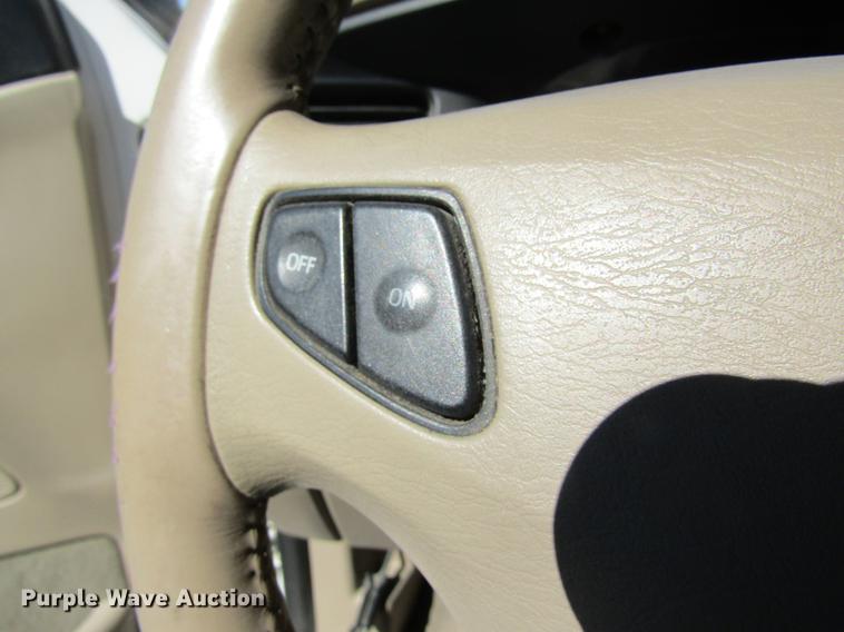 image for item DC4450 2001 Ford Windstar van