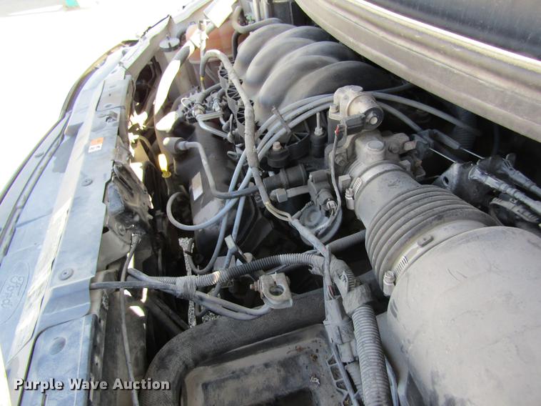 image for item DC4450 2001 Ford Windstar van