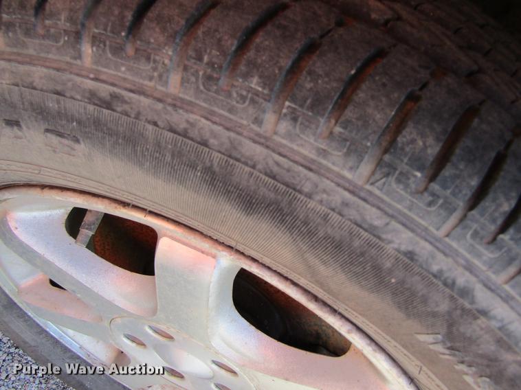 image for item DC4451 2006 Ford Taurus