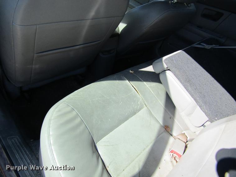 image for item DC4451 2006 Ford Taurus