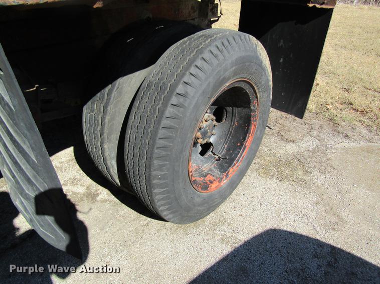 image for item DC4452 1965 Ford dump truck