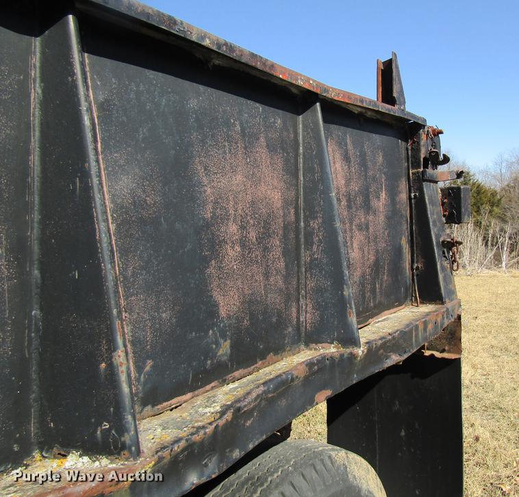 image for item DC4452 1965 Ford dump truck