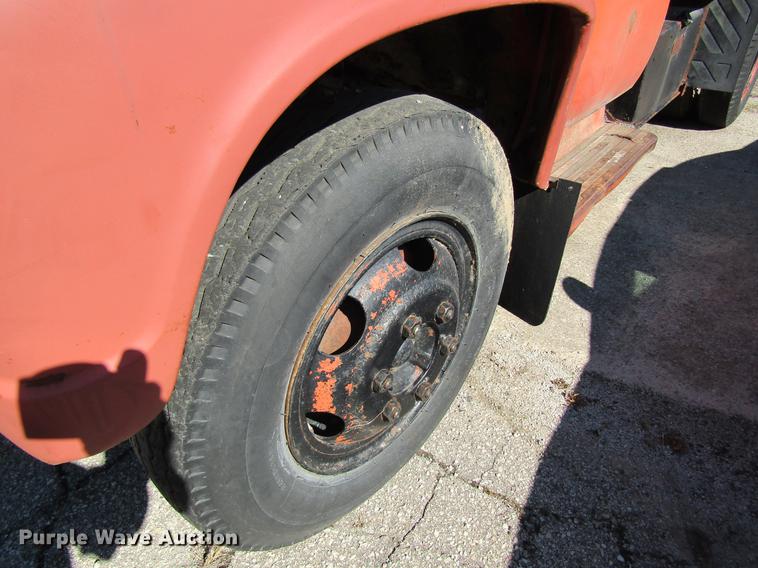 image for item DC4452 1965 Ford dump truck