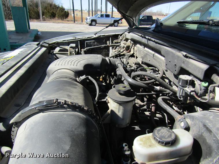 image for item DC4453 2001 Ford F150 SuperCab pickup truck