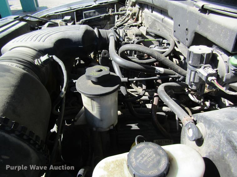 image for item DC4453 2001 Ford F150 SuperCab pickup truck