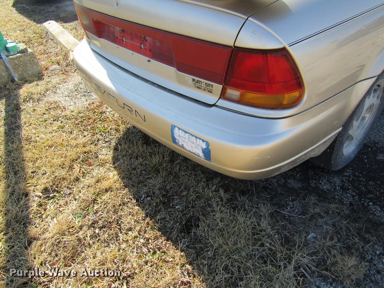 image for item DC4454 1996 Saturn SL