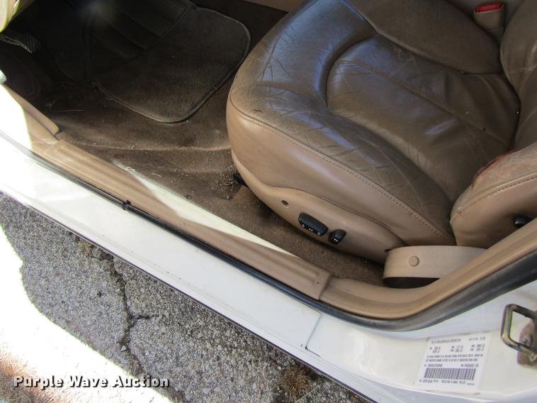 image for item DC4459 2000 Dodge Intrepid