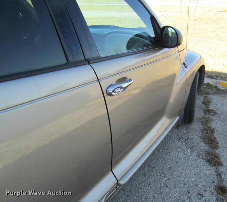 image for item DC4460 2004 Chrysler PT Cruiser