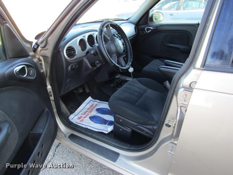 image for item DC4460 2004 Chrysler PT Cruiser