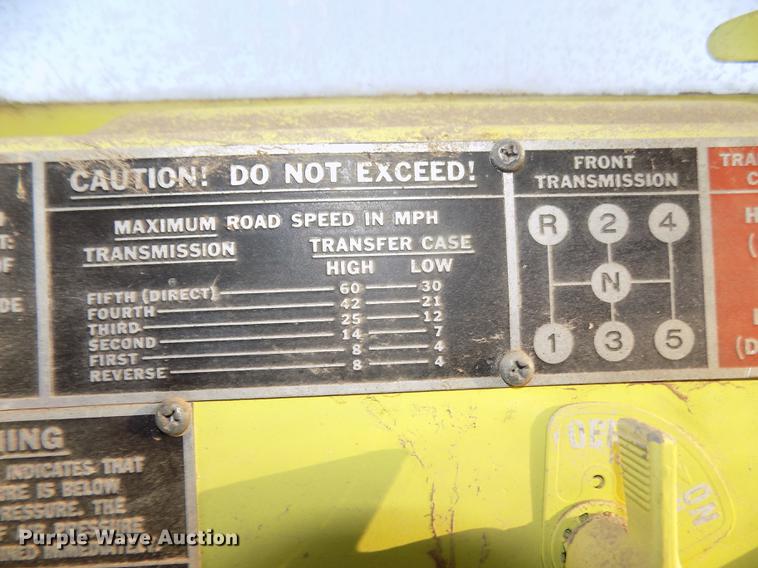 image for item DD2850 1957 Reo M35 tank truck