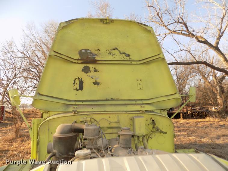 image for item DD2850 1957 Reo M35 tank truck