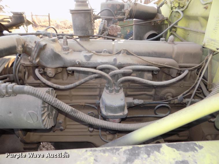 image for item DD2850 1957 Reo M35 tank truck