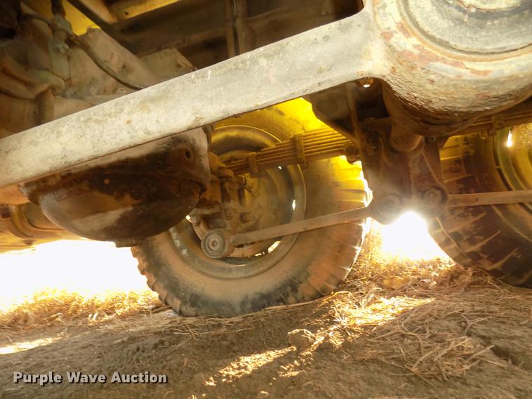 image for item DD2850 1957 Reo M35 tank truck