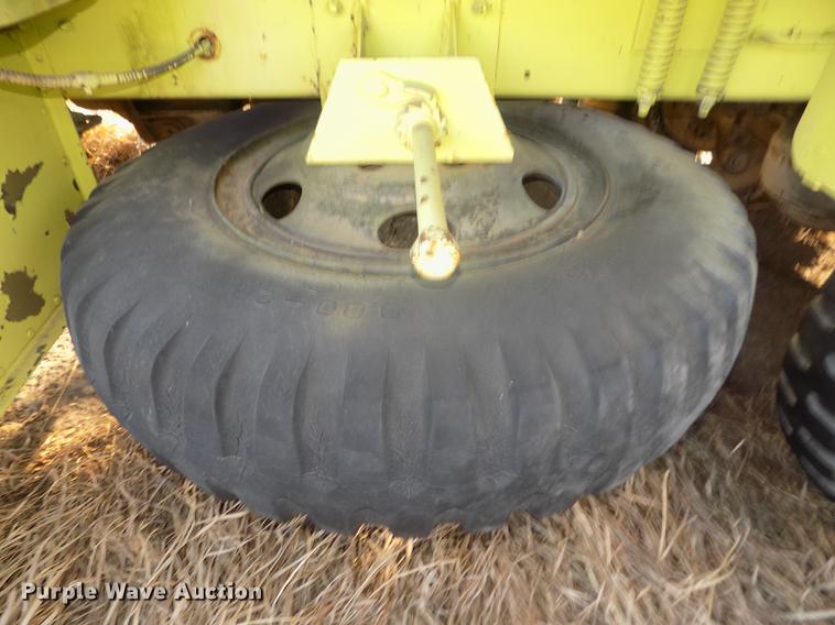 image for item DD2850 1957 Reo M35 tank truck