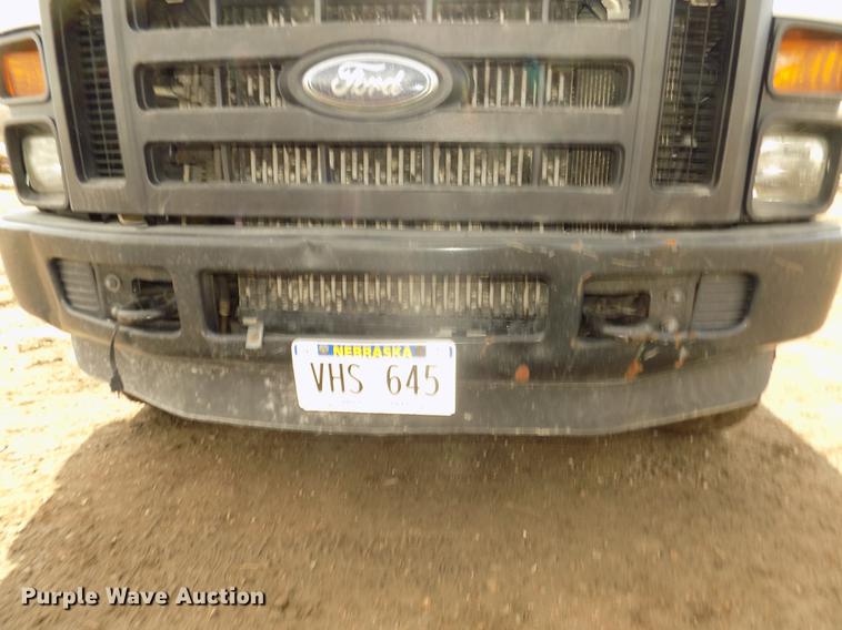 image for item DD2869 2008 Ford F250 Super Duty XL Crew Cab pickup truck