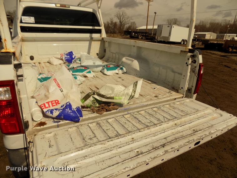 image for item DD2869 2008 Ford F250 Super Duty XL Crew Cab pickup truck