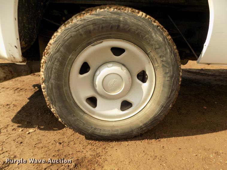 image for item DD2869 2008 Ford F250 Super Duty XL Crew Cab pickup truck