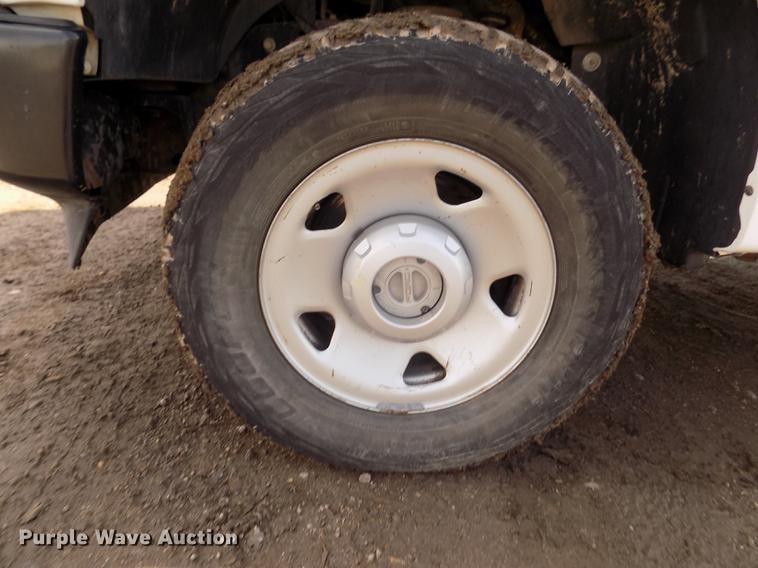 image for item DD2869 2008 Ford F250 Super Duty XL Crew Cab pickup truck