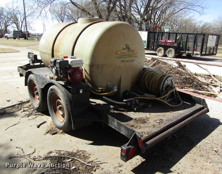 image for item DD8733 2001 Superior tank trailer