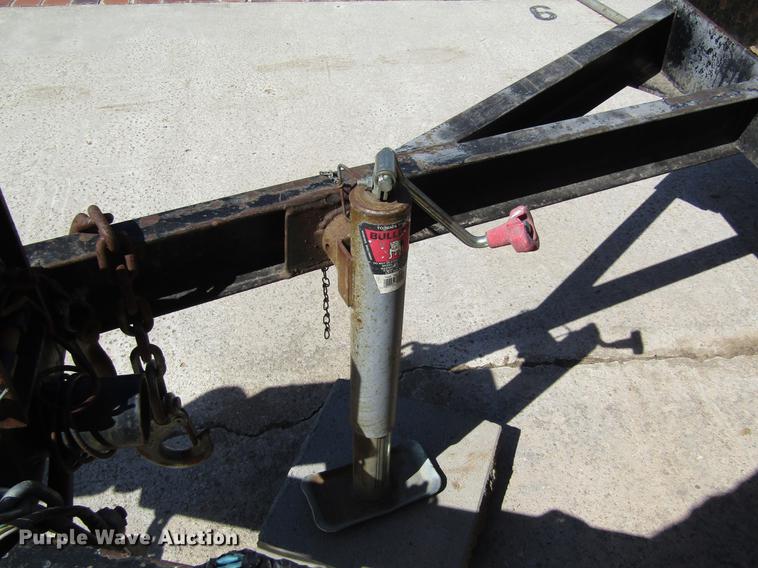 image for item DD8733 2001 Superior tank trailer