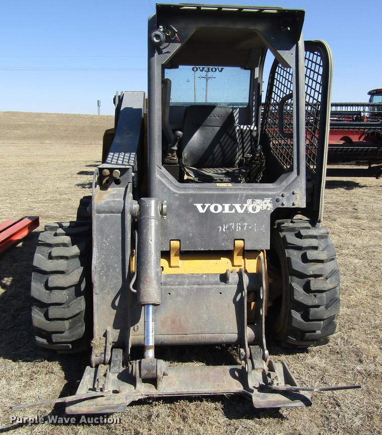 image for item DD8735 2011 Volvo MC115C skid steer