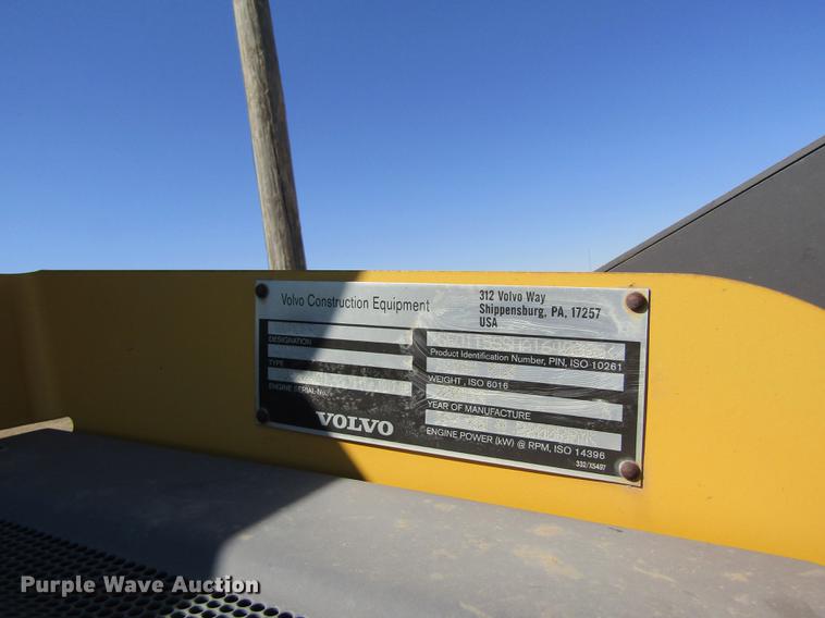 image for item DD8735 2011 Volvo MC115C skid steer