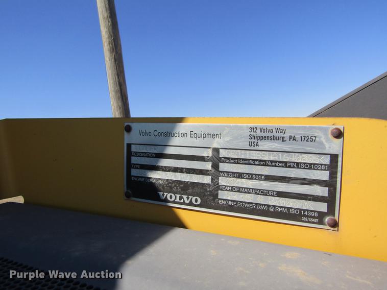 image for item DD8735 2011 Volvo MC115C skid steer