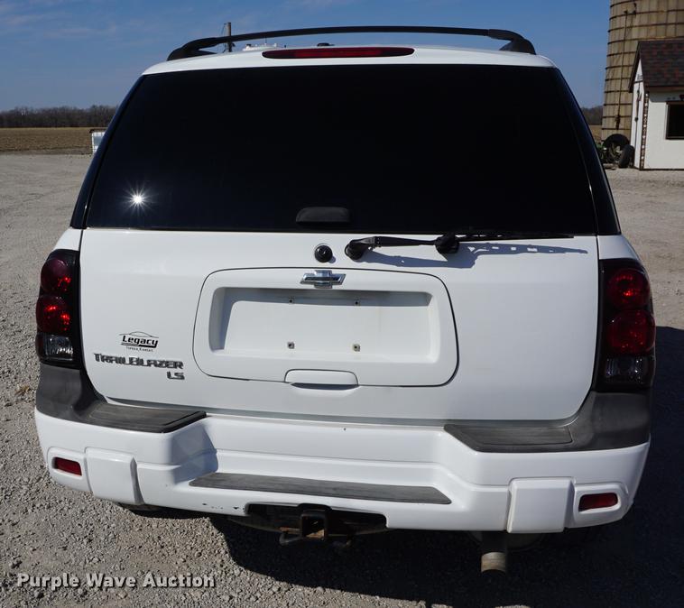 image for item DE3152 2006 Chevrolet TrailBlazer LS SUV