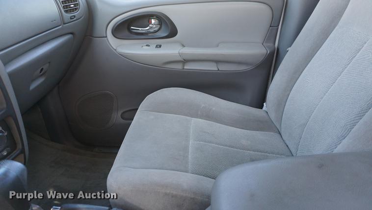 image for item DE3152 2006 Chevrolet TrailBlazer LS SUV