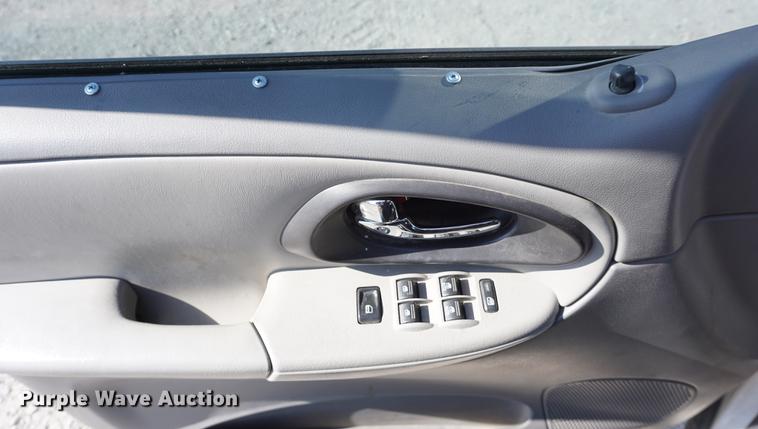 image for item DE3152 2006 Chevrolet TrailBlazer LS SUV