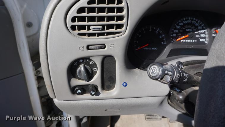 image for item DE3152 2006 Chevrolet TrailBlazer LS SUV