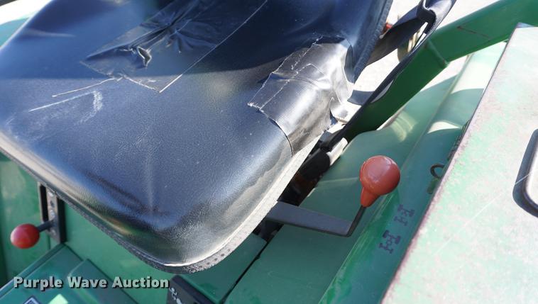 image for item DE3153 1997 John Deere 955 MFWD tractor