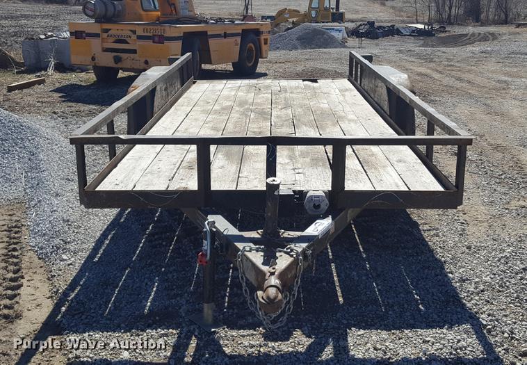 image for item DF3544 2006 East Texas Longhorn utility trailer