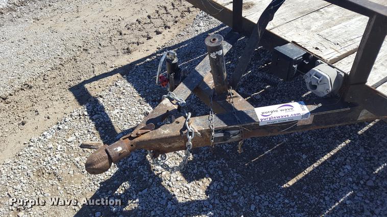 image for item DF3544 2006 East Texas Longhorn utility trailer
